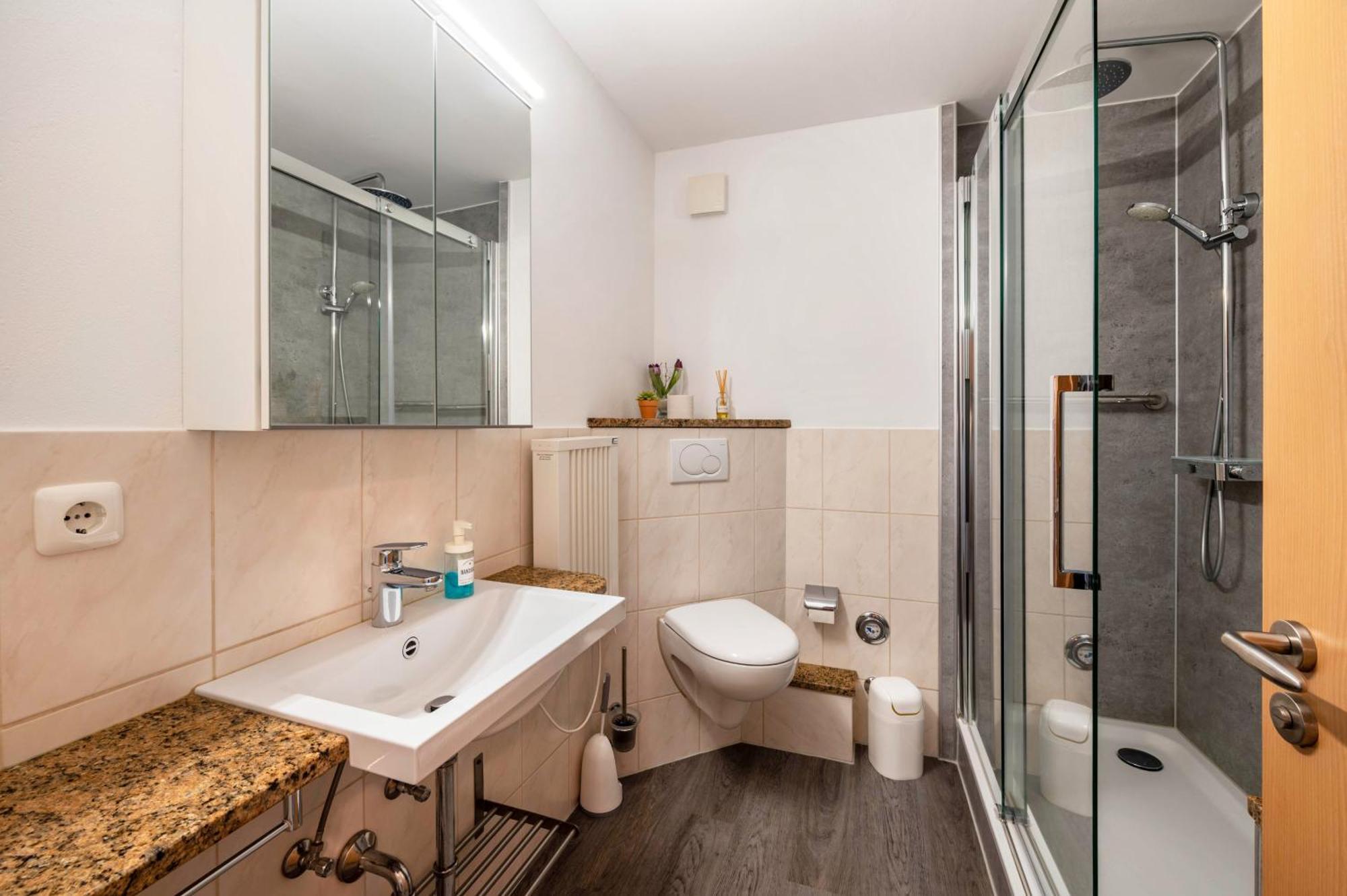 Meer-schillig Apartment *